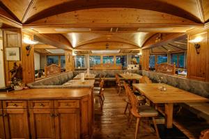 Khu vực ghế ngồi tại Hotel Gasteigerhof