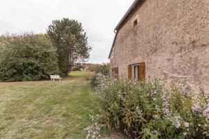 Galeriebild der Unterkunft Chambre Bleue, A l'abri du pin in Melin