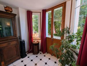 Galeriebild der Unterkunft Chambre 2 Le Domaine des Vignes in Chargey-lès-Gray