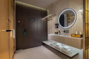 武汉菲想酒店江汉路步行街六渡桥地铁站店衛浴