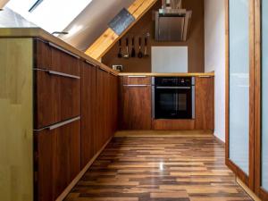 Η κουζίνα ή μικρή κουζίνα στο Holiday apartment Moselle valley