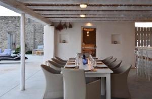 Χώρος καθιστικού στο Villa Apa Calma