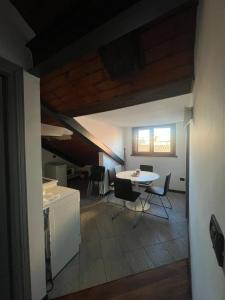 Χώρος καθιστικού στο Francis Apartment