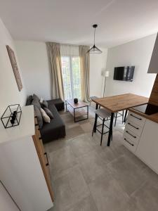 TV a/nebo společenská místnost v ubytování Sea Star