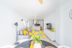 Køkken eller tekøkken på Milenial Immo B308 - Duplex ocean and canal view