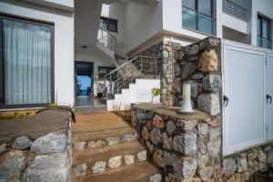 Το κτήριο όπου στεγάζεται  το διαμέρισμα