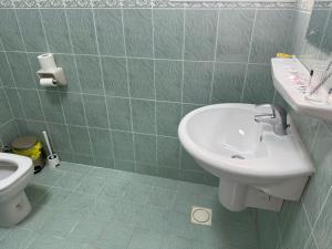 Ένα μπάνιο στο Mira