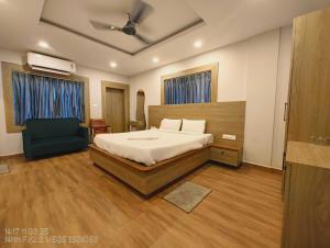 Postel nebo postele na pokoji v ubytování Collection O Bhubaneswar Industrial Estate Formerly Hotel Vrinda