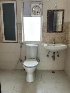 Koupelna v ubytování Grand palace + 2 fotografie