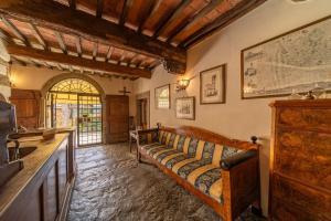 Χώρος καθιστικού στο Santantimo Tuscany Inn +29 φωτογραφίες