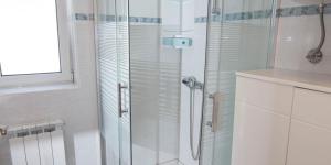 Et badeværelse på Jasna B4 apartman + 15 billeder