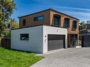 Το κτήριο όπου στεγάζεται  η παραθεριστική κατοικία