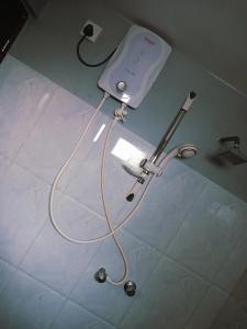 Ένα μπάνιο στο Madiha The Black Empire