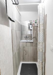 Ένα μπάνιο στο Coqueto Estudio en plena naturaleza en Río Grande