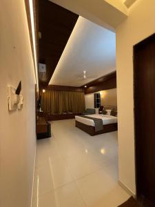 Postel nebo postele na pokoji v ubytování High Five Hotels