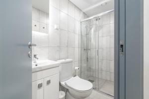 Koupelna v ubytování Kalma 7 Apartments + 33 fotografií