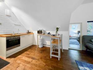 Η κουζίνα ή μικρή κουζίνα στο The Lodge