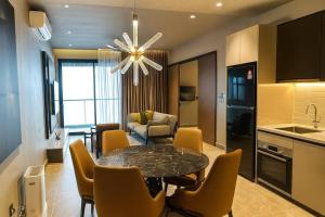 Kuchyň nebo kuchyňský kout v ubytování Antara Genting Premier Suites by Noble Nest