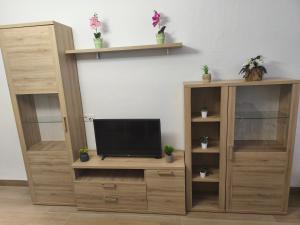 Μια τηλεόραση ή/και κέντρο ψυχαγωγίας στο Casa Abilio Rodenas