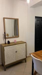 Φωτογραφία από το άλμπουμ του cozy furnished room σε Γιαουντέ