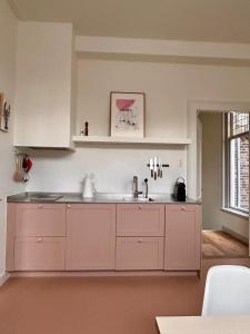 Køkken eller tekøkken på In de Pastorie Utrecht - Old rectory, just steps away from the city center