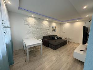 Χώρος καθιστικού στο 3-bedroom City Center Apartment