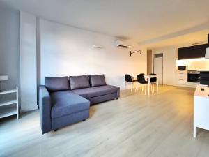 Kuchyň nebo kuchyňský kout v ubytování Apartamento céntrico, moderno, Terrassa Rambla