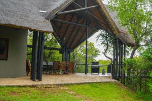 Κήπος έξω από το Thaba Lodge Black Rhino Pilanesberg