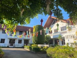 Κήπος έξω από το Golden Cupids Hotel