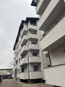 Το κτήριο όπου στεγάζεται  το διαμέρισμα