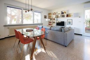 Posezení v ubytování Torre Dell'Amore, Genova, Seaview + 11 fotografií