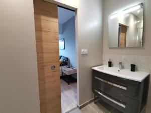 Vannituba majutusasutuses chambres d'hôtes près du zoo de Beauval +12 fotot