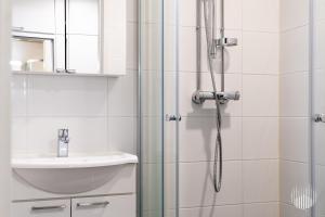 Et badeværelse på Holiday in Lapland - Sivulantie 4 109 + 18 billeder