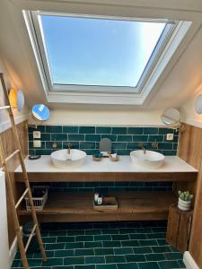 Ένα μπάνιο στο La Mer +11 φωτογραφίες