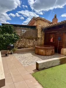 Φωτογραφία από το άλμπουμ του CASA RURAL PALACIO LOS LABREQUINES σε Villacomparada de Rueda +39 φωτογραφίες