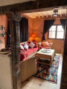 Giường trong phòng chung tại lake view, comfortable artistic design