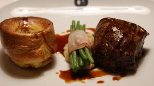 Φαγητό σε αυτό το ξενοδοχείο ή κάπου εκεί κοντά