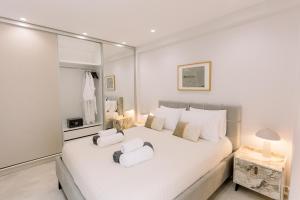 Ένα ή περισσότερα κρεβάτια σε δωμάτιο στο Villa Eutuxia