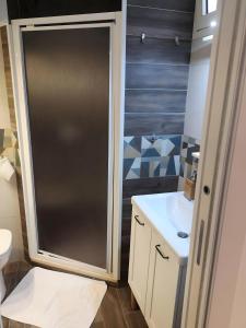 Et badeværelse på Benny Apartment - Mazara Del Vallo