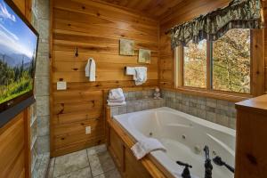 Ένα μπάνιο στο Livin It Up +37 φωτογραφίες