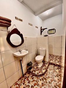 Ένα μπάνιο στο Sumatra Orangutan Discovery Villa