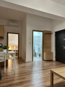 Et tv og/eller underholdning på 27 RENT Apartments