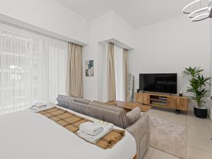 Μια τηλεόραση ή/και κέντρο ψυχαγωγίας στο Dreamy Haven Studio in West Wharf +5 φωτογραφίες