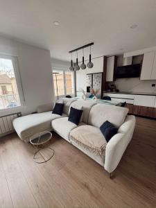 Χώρος καθιστικού στο Luxury Apartment Center Granada, Parking Free