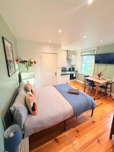 Η κουζίνα ή μικρή κουζίνα στο Notting Hill Guest Studio