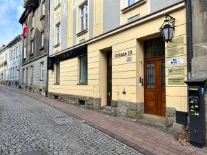 Nabolaget omkring lejligheden eller i nærheden