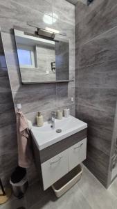 Et badeværelse på Apartman Anamari