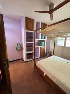 Φωτογραφία από το άλμπουμ του Keur Soleil σε Poponguine