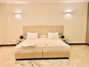 Afbeelding uit fotogalerij van 3 BR Nyali Mombasa in Mombasa