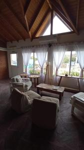 Posezení v ubytování Hostel Bahía Ballenas + 9 fotografií